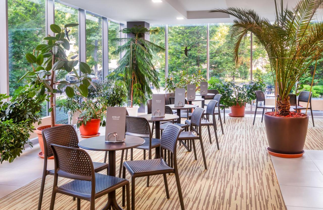Hunguest Hotel 귤러 외부 사진